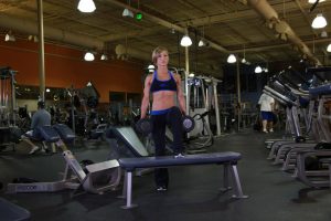 ท่า Dumbbell Step Ups I